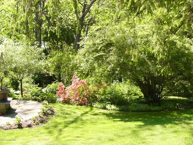 383 Pensyl Creek Rd, Stroudsburg, PA 18360 - photo 6