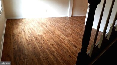 297 Martinsburg Rd unit A, Berkeley Springs, WV 25411 - photo 7