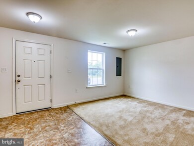 19 Private Ct, Bunker Hill, WV 25413 - photo 6
