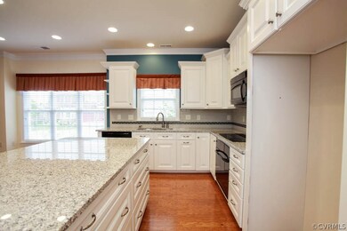 Lots of island space in this roomy kitchen