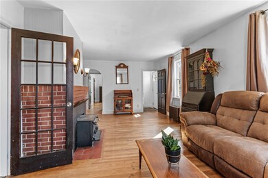 10 Welcome Rd, Smithfield, RI 02917 - photo 7