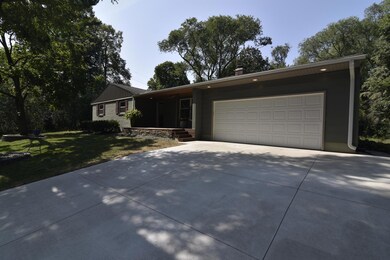 3622 Steele St, Minnetonka, MN 55345 - photo 6