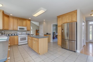 13 Gio Ct, Concord, NH 03301 - photo 4