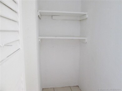 unlisted-address, Miami Beach, FL 33141 - photo 7