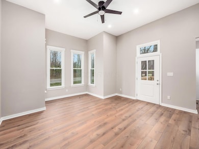 009_ Rd Galloway OH 43119 USA