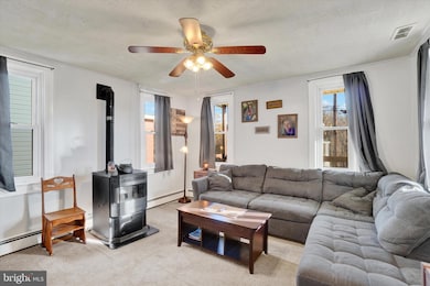 48 High St, Felton, PA 17322 - photo 7