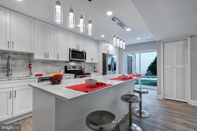 11420 Honeysuckle Ct unit 8-2, Upper Marlboro, MD 20774 - photo 5