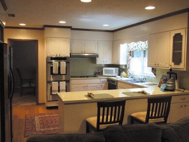 Kitchen 1