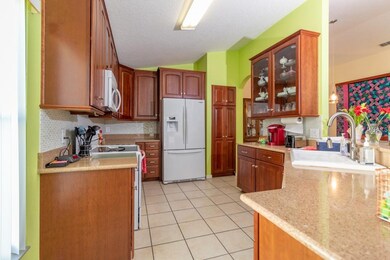 541 Hollingshead Loop, Davenport, FL 33896 - photo 5