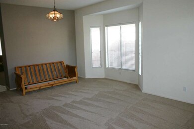 Living room/dining room