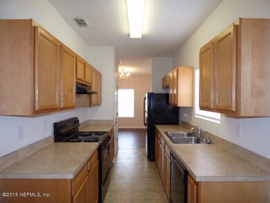 8437 Jasper Ave, Jacksonville, FL 32211 - photo 4