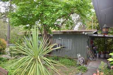 Guest quarters or Storage