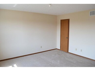 1166 Obetz Rd, Columbus, OH 43207 - photo 6