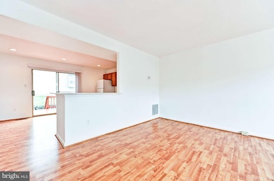 3168 Antrim Cir, Dumfries, VA 22026 - photo 3