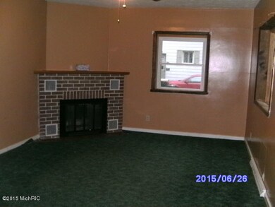 1625 Clarendon Ave, Niles, MI 49120 - photo 2