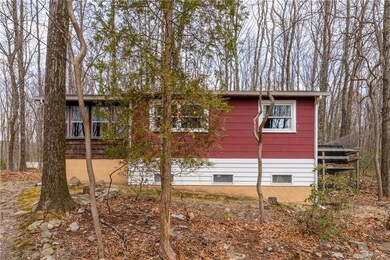 1401 David Ln, Effort, PA 18330 - photo 2