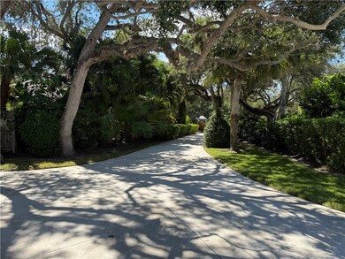 910 Windsong Way, Vero Beach, FL 32963 - photo 3