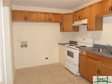 Washer/dryer hookups