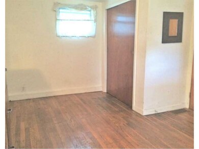 42 Maple St, Wakefield, RI 02879 - photo 5