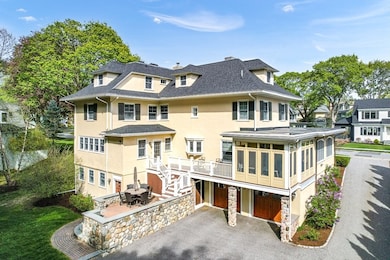 21 Sheffield W, Winchester, MA 01890 - photo 3