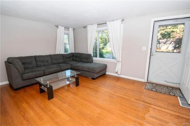 Large living room as you enter