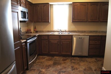 126 N Payne St, New Ulm, MN 56073 - photo 6