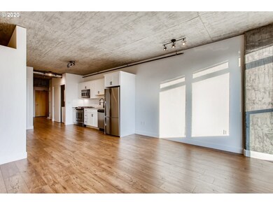 Kitchen/Living Room