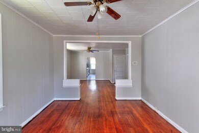 508 W Broad St, Palmyra, NJ 08065 - photo 5