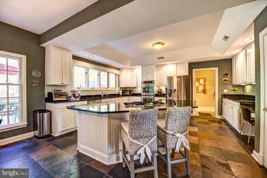 12866 Parapet Way, Herndon, VA 20171 - photo 7