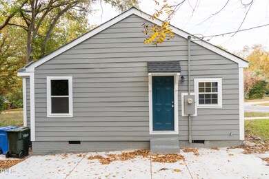 1909 Overlook Dr, Fayetteville, NC 28301 - photo 4