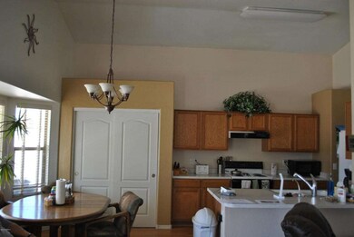 Eat in Kitchen
