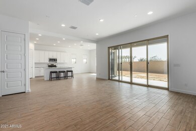 Family room 2
