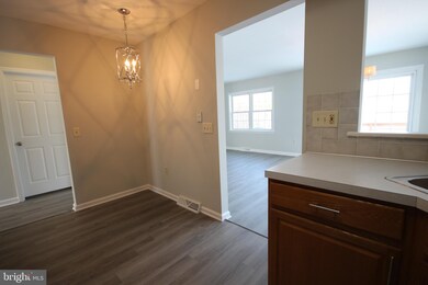 4042 Parkside Ct, Mount Joy, PA 17552 - photo 6