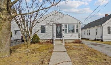 105 Westcott Ave, Cranston, RI 02910 - photo 6