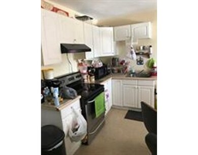 614 Worthington St unit 616, Springfield, MA 01105 - photo 4