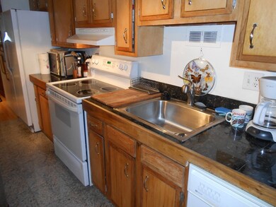 992 Centre St unit 1, Jamaica Plain, MA 02130 - photo 6