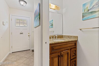 Front Hall/Powder Room
