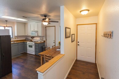 1905CarolJeanCt-MLS-1