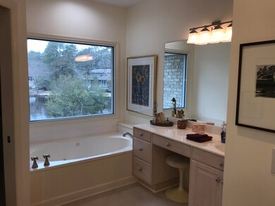 5 Chestnut master tub