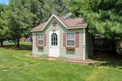 5464 Cypress Bay Dr, Kalamazoo, MI 49009 - photo 2