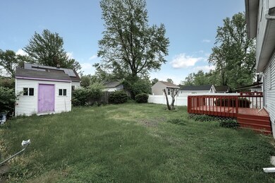 73 Warrenton St, Springfield, MA 01109 - photo 3