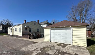 1404 lowell 3