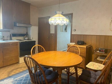 187 Mount Forist St, Berlin, NH 03570 - photo 7