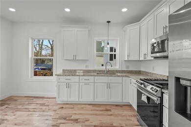 123 Laurel Hill Ave, Providence, RI 02909 - photo 7