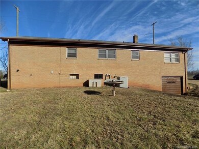 3330 Roberta Church Rd SW, Concord, NC 28027 - photo 2