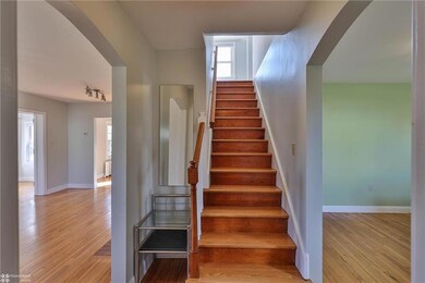 2212 Linden St, Bethlehem, PA 18017 - photo 4