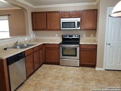 8807 Preserve Trail, San Antonio, TX 78254 - photo 4