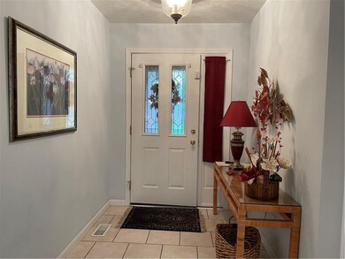 5128 Montpelier Ct, Columbus, IN 47203 - photo 4