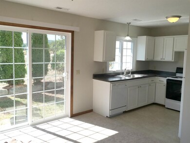 477 N River Rd unit 8, Milford, NH 03055 - photo 7