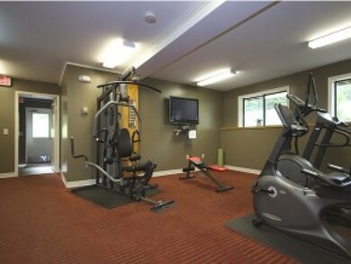 133 Colonial Dr unit 608, White River Junction, VT 05001 - photo 7